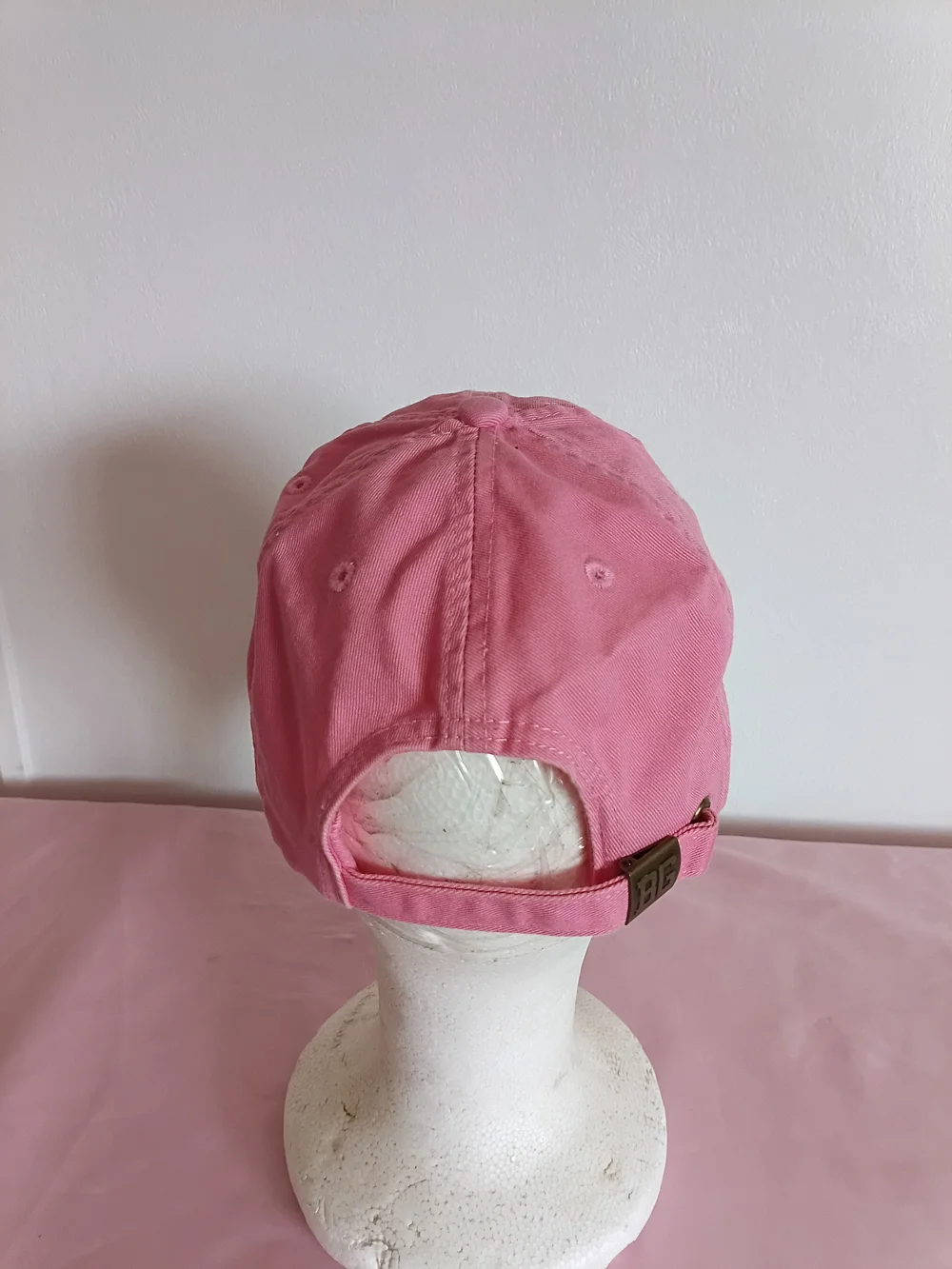 Busch Gardens Pink Retro Tourist Strap back Baseball Cap Hat
